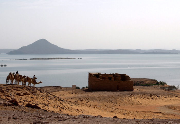 Lake Nasser at Wadi al-Sebua